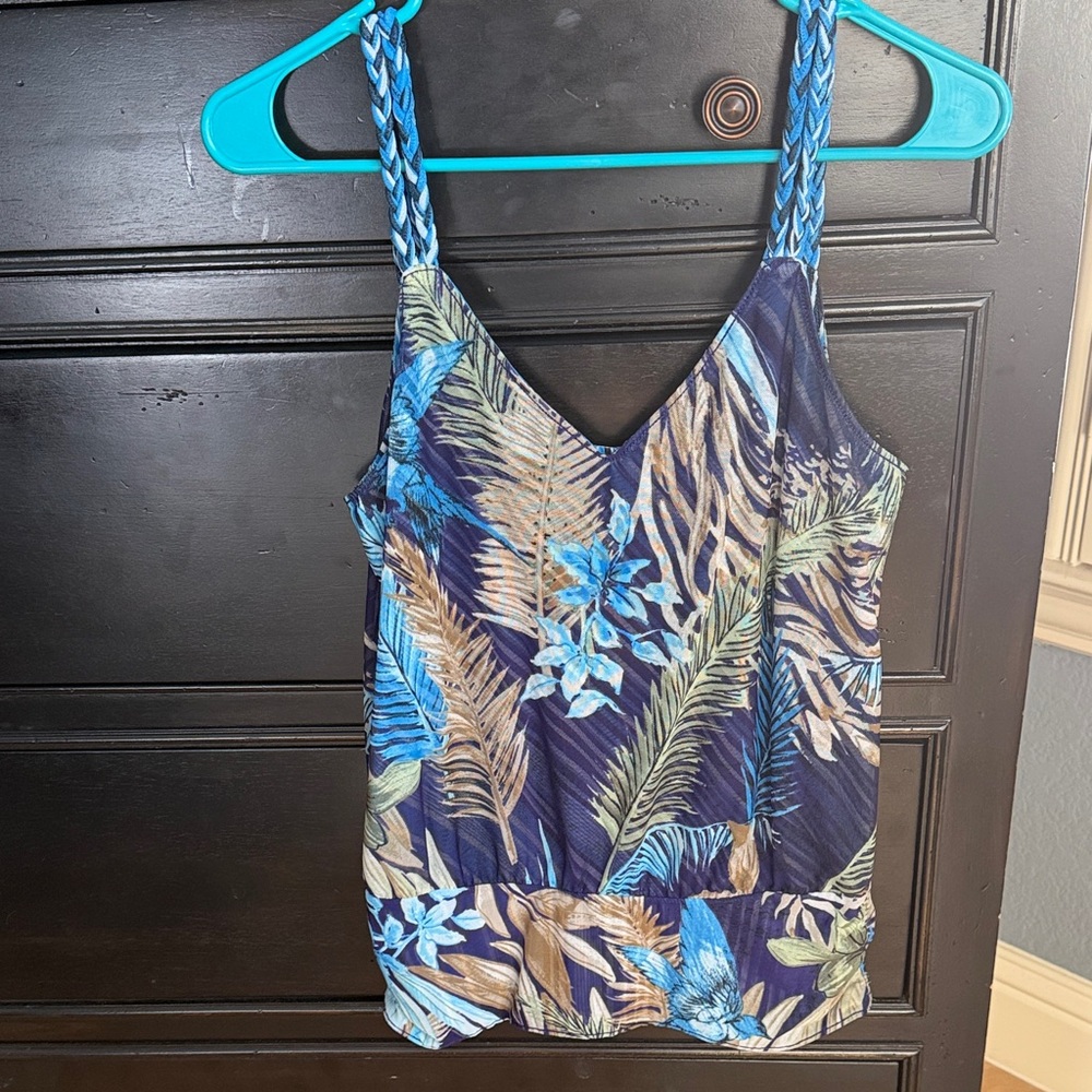 White House Black Market Blue and Tan Patterned Top